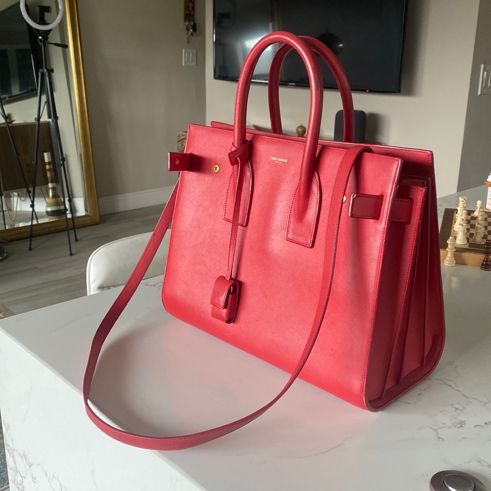 Gorgeous Red Saint Laurent Classic Tote (Sac de Jour)